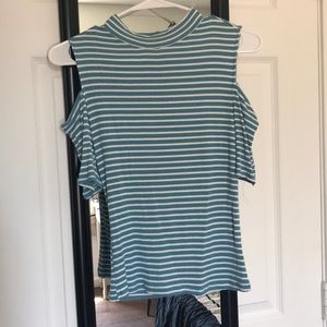 Neck and shoulder tee top